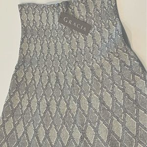 New with Tags Gracia black and white skirt size Large.